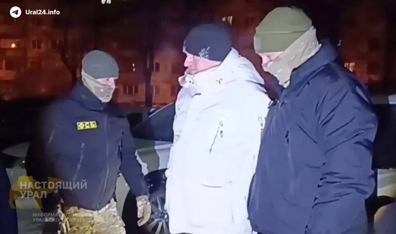 Центр «Э» торгует персональными данными